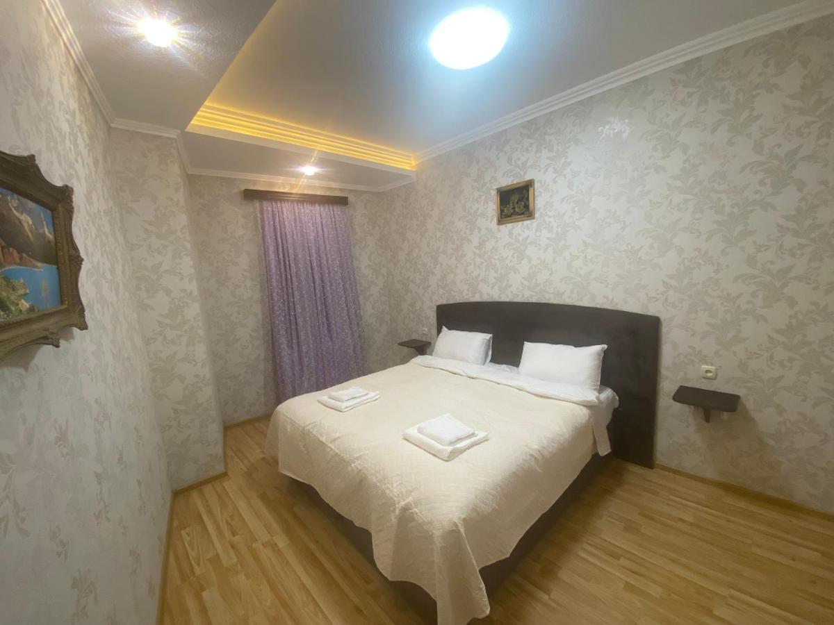 City Center Кутаїсі Екстер'єр фото